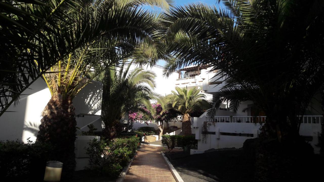 Sunny Self-Catering Apartment Costa Teguise, Lanzarote, Spain Eksteriør bilde