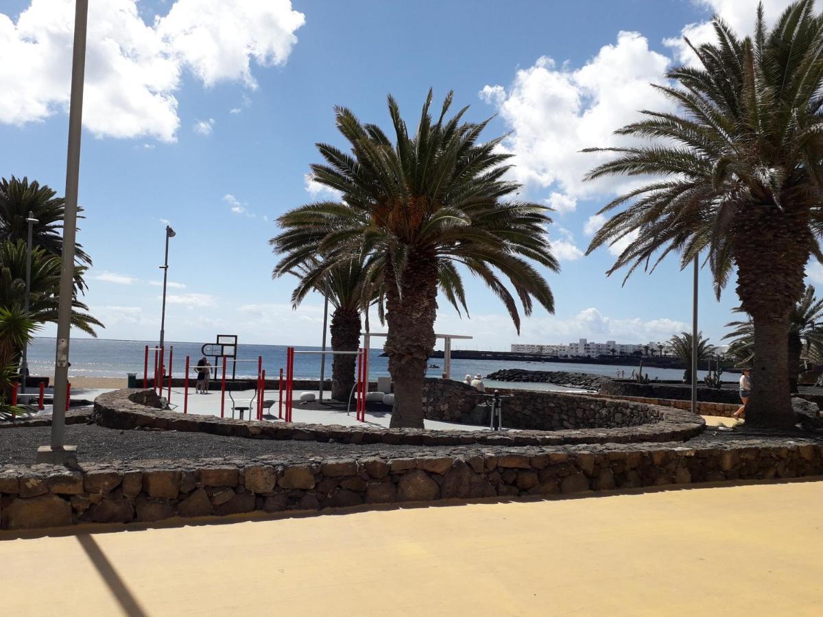 Sunny Self-Catering Apartment Costa Teguise, Lanzarote, Spain Eksteriør bilde