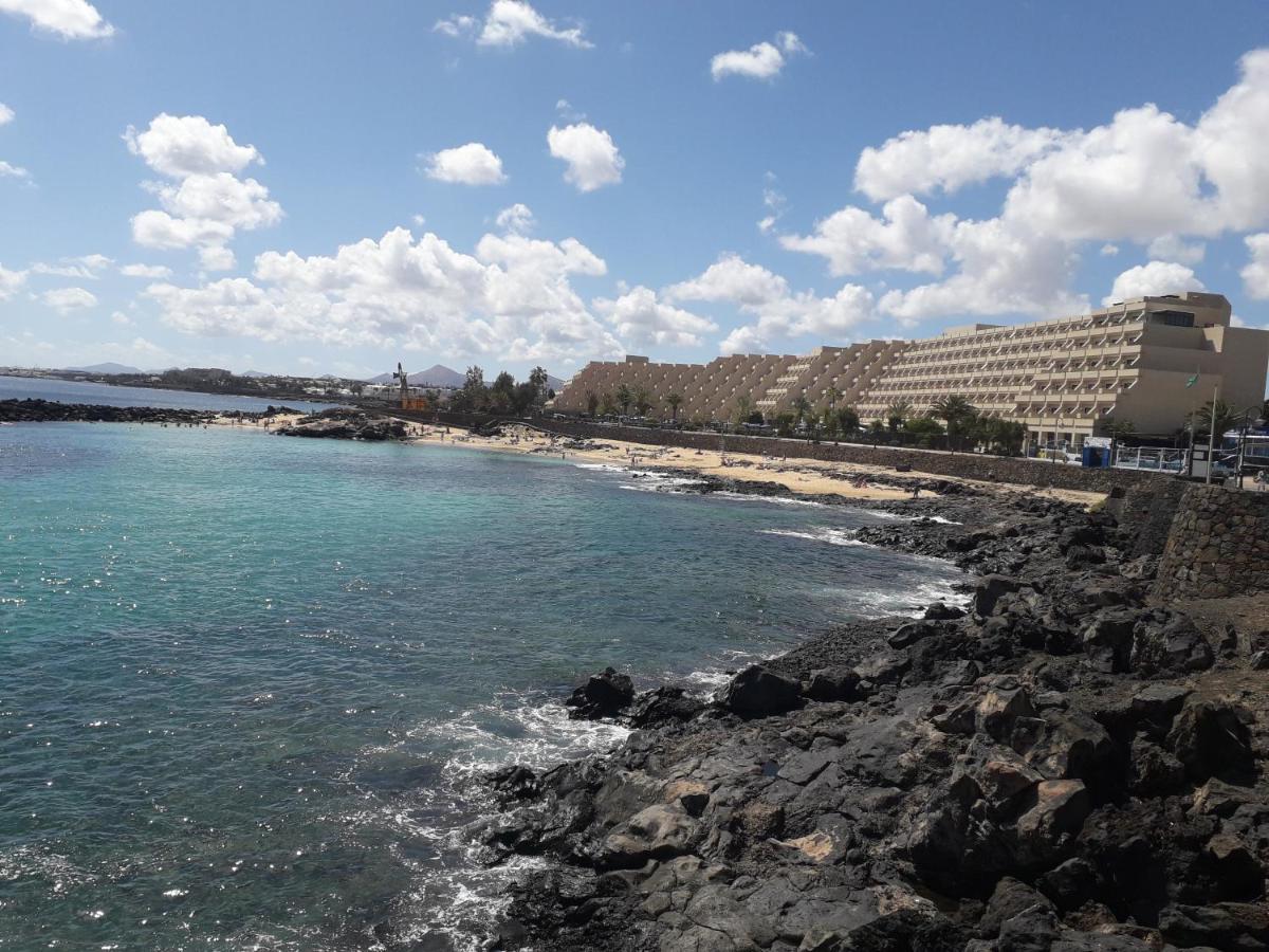 Sunny Self-Catering Apartment Costa Teguise, Lanzarote, Spain Eksteriør bilde