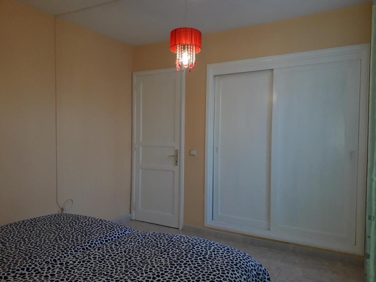 Sunny Self-Catering Apartment Costa Teguise, Lanzarote, Spain Eksteriør bilde